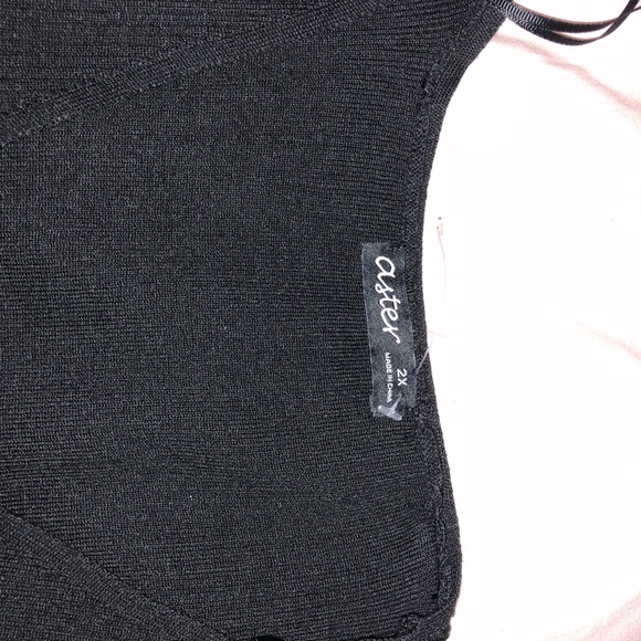 Black shirt. Size 2XL super soft and stretchy fabric - Picture 3 of 4